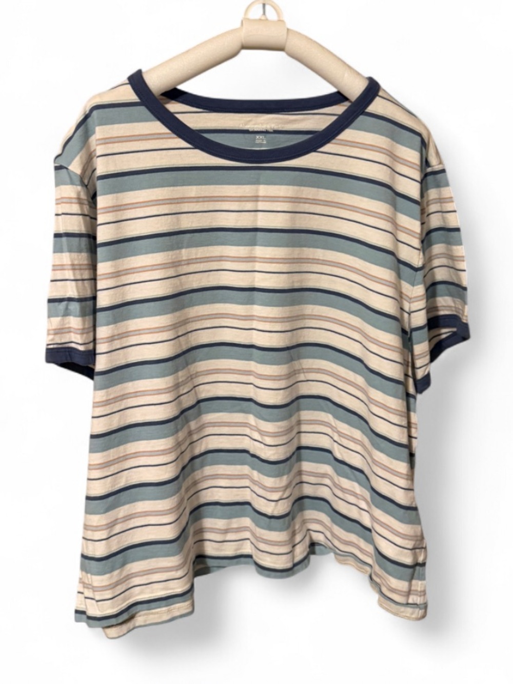 Abercrombie & Fitch slimming tee